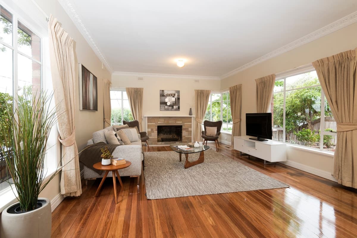 21 Collegian Avenue, STRATHMORE VIC 3041, Strathmore - Thumbnail 2