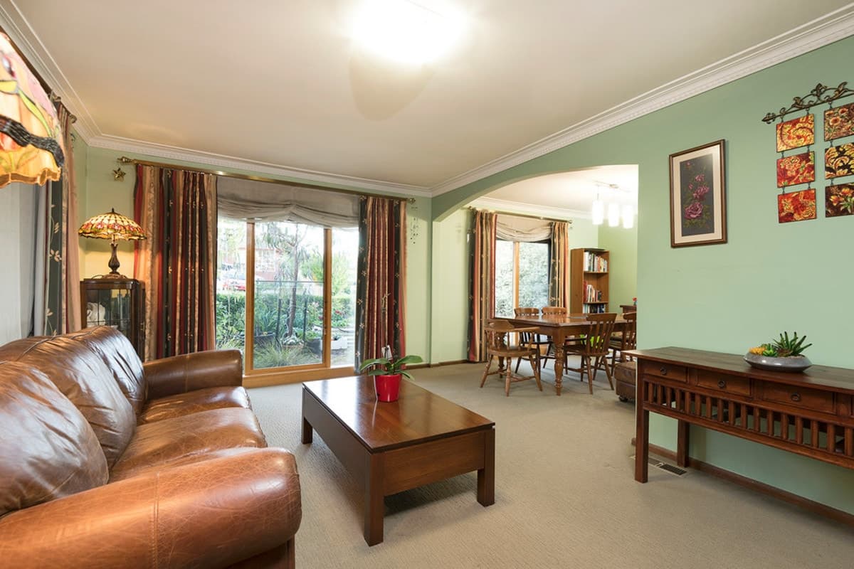 42 Caravelle Crescent, STRATHMORE HEIGHTS VIC 3041, Strathmore Heights - Thumbnail 8