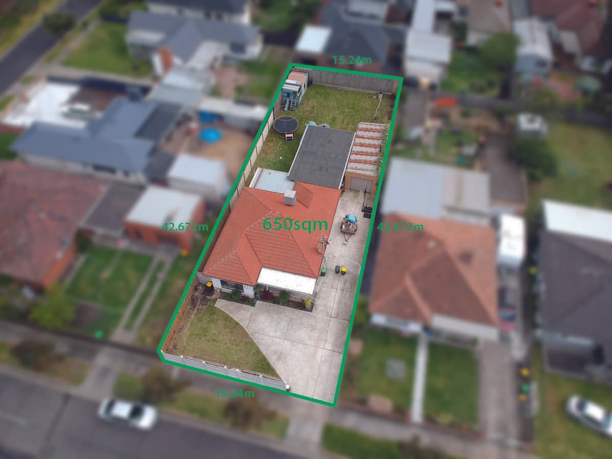 24 Lewis Street, GLENROY VIC 3046, Glenroy - Thumbnail 2