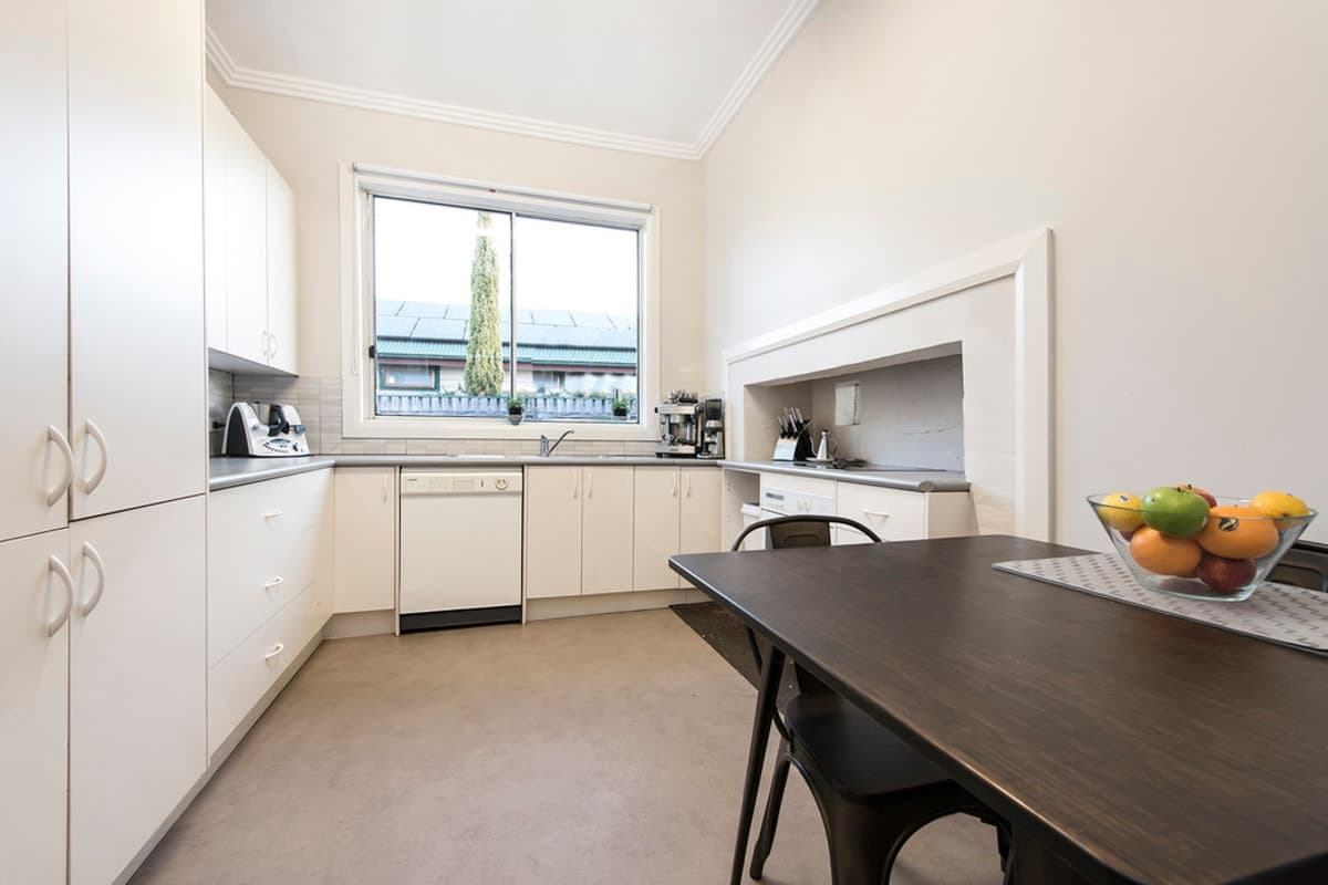 5 Melissa Street, STRATHMORE VIC 3041, Strathmore - Thumbnail 5