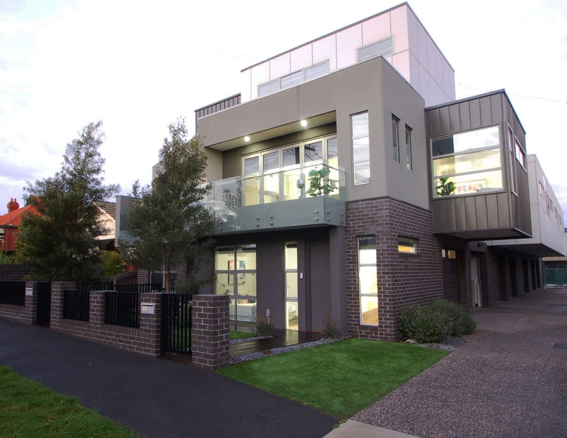 1 / 182 Pascoe Vale Road, MOONEE PONDS VIC 3039, Moonee Ponds - Image 1