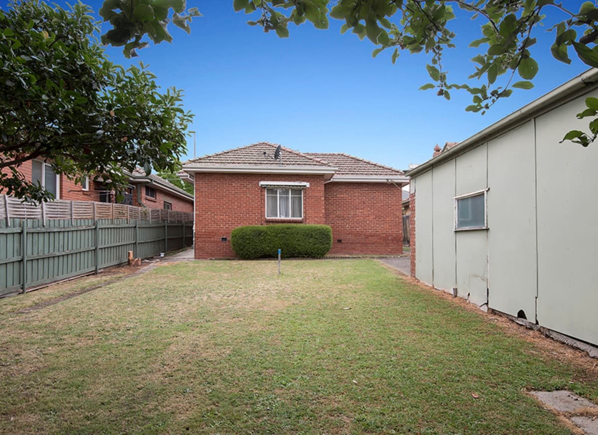 11 Price Street, ESSENDON VIC 3040, Essendon - Thumbnail 3