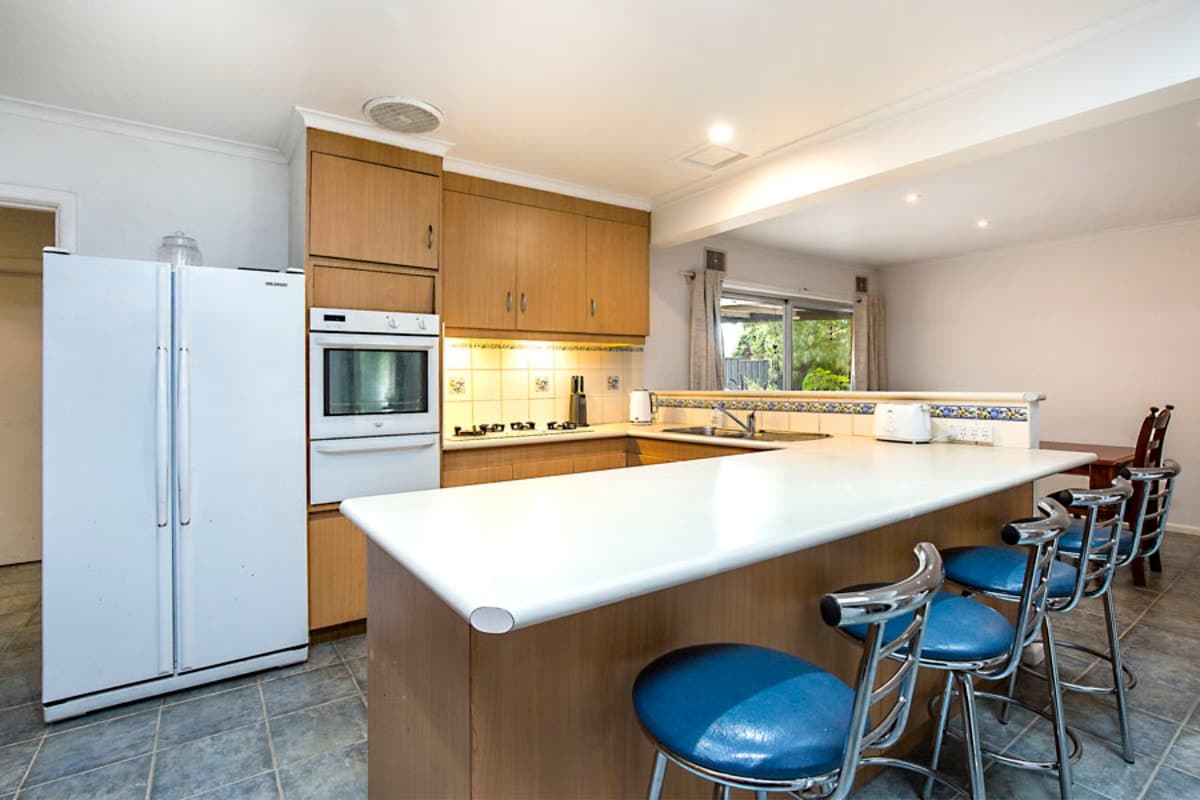 4 Dennis Avenue, KEILOR EAST VIC 3033, Keilor East - Thumbnail 4