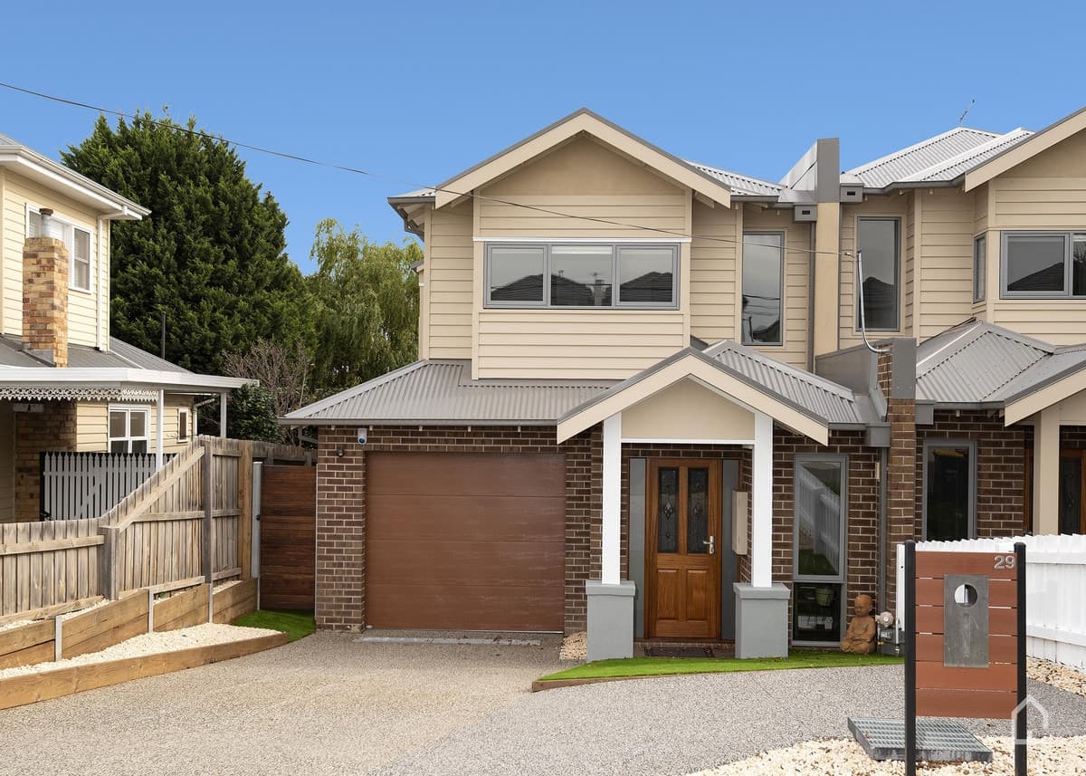 29 Sapphire Street, NIDDRIE VIC 3042, Niddrie - Image 1