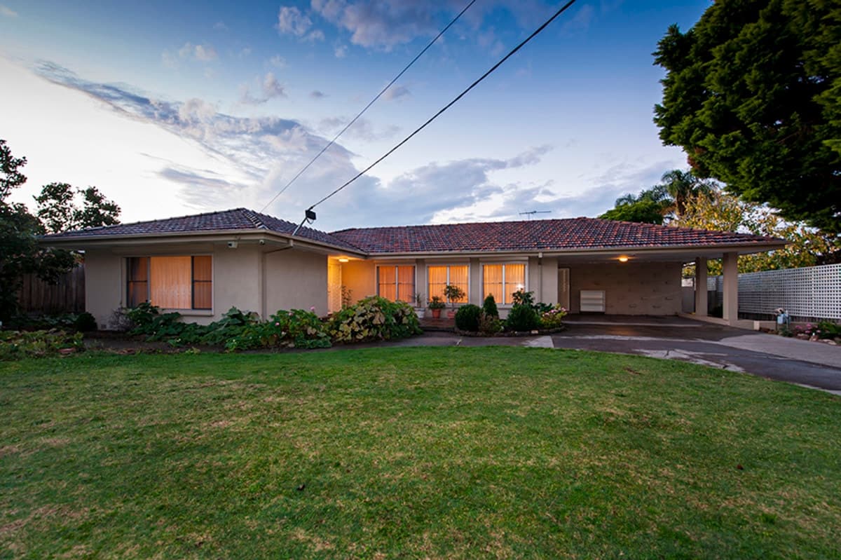 7 Overman Court, ESSENDON VIC 3040, Essendon - Thumbnail 2