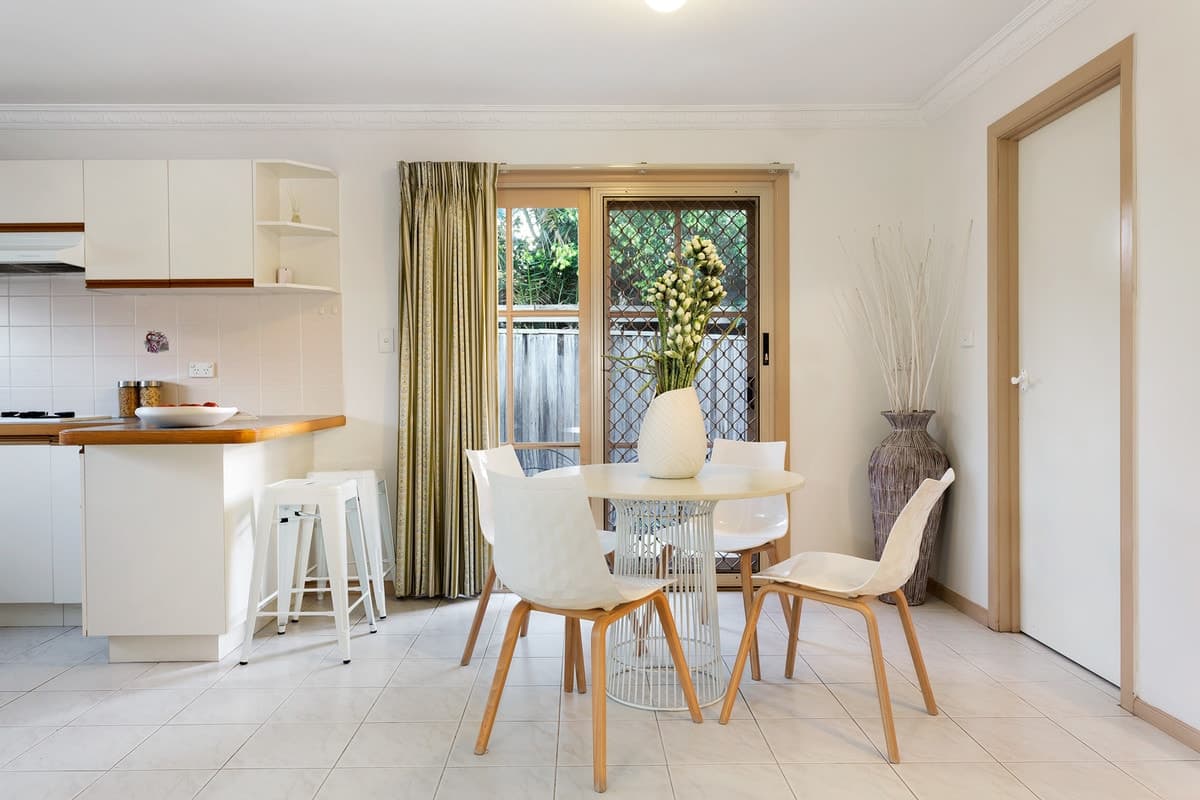 1 / 155 Deakin Street, ESSENDON VIC 3040, Essendon - Thumbnail 2