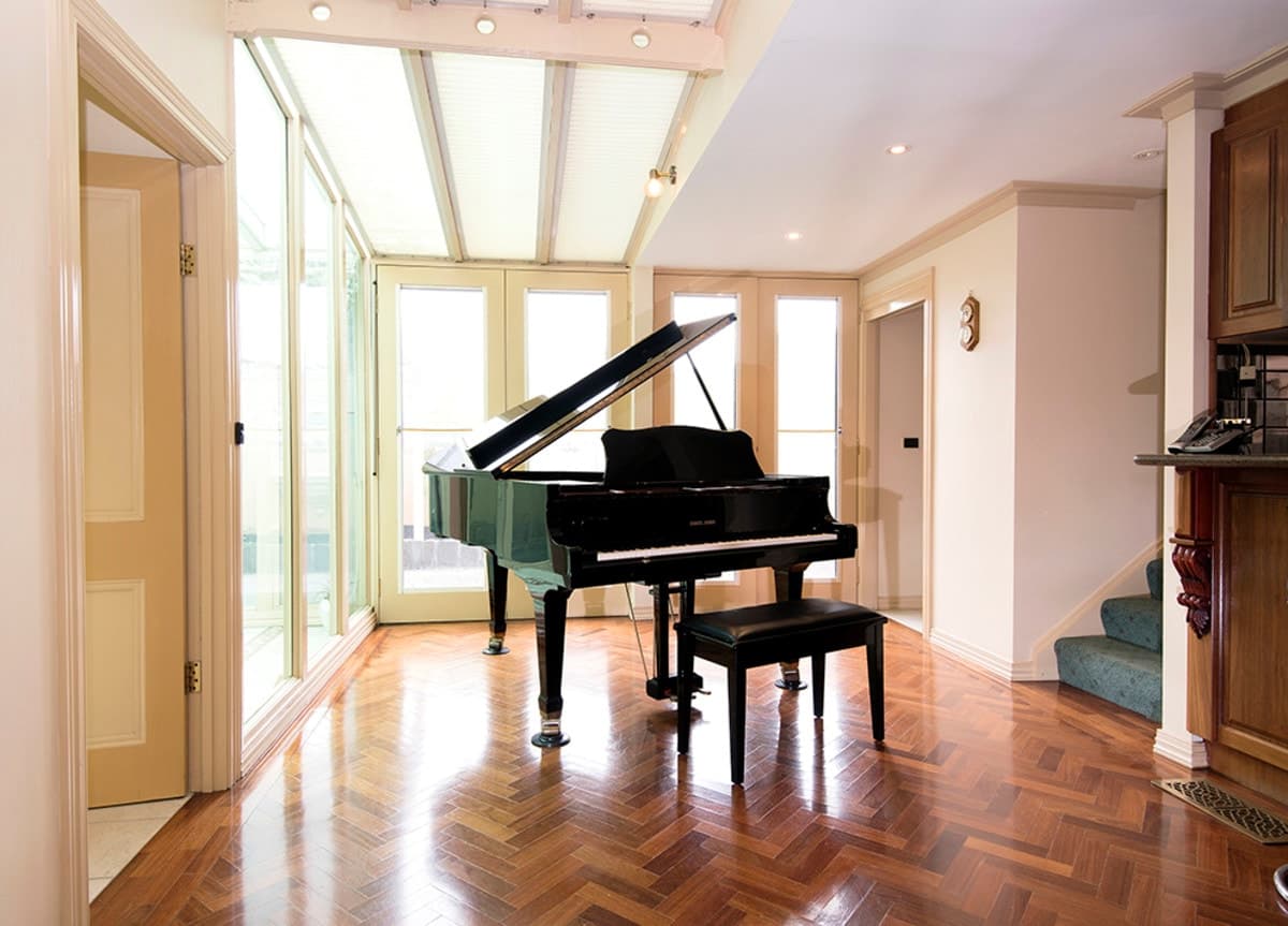 20 Grice Crescent, ESSENDON VIC 3040, Essendon - Thumbnail 3