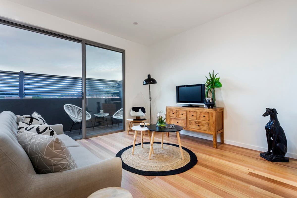 16 Loeman Street, ESSENDON VIC 3040, Essendon - Thumbnail 2