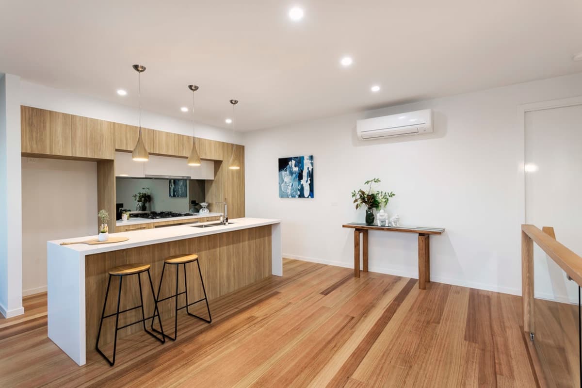 16 Loeman Street, ESSENDON VIC 3040, Essendon - Thumbnail 3