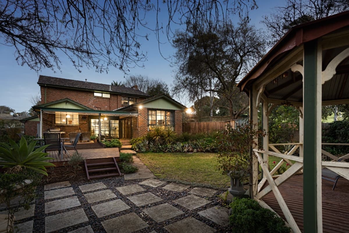 82 Strathnaver Avenue, STRATHMORE VIC 3041, Strathmore - Thumbnail 5