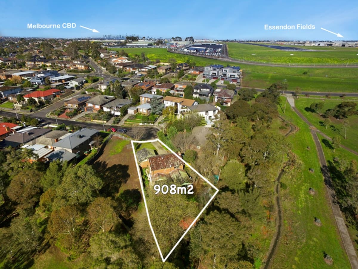 82 Strathnaver Avenue, STRATHMORE VIC 3041, Strathmore - Thumbnail 7