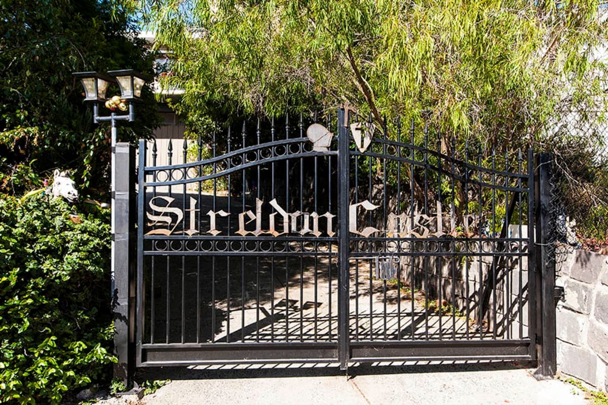 3 Streldon Avenue, STRATHMORE VIC 3041, Strathmore - Thumbnail 2