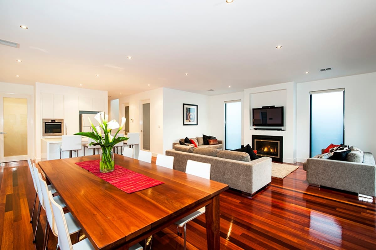 5 Hutchison Street, NIDDRIE VIC 3042, Niddrie - Thumbnail 2