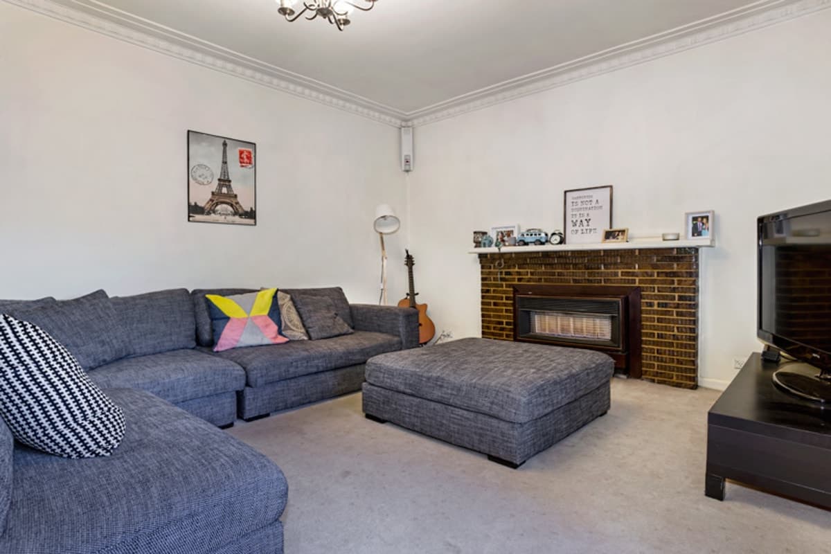 15 Dagonet Street, STRATHMORE VIC 3041, Strathmore - Thumbnail 3