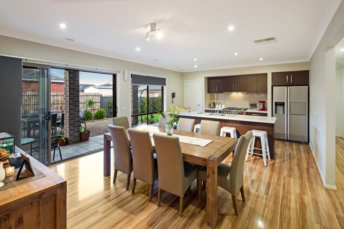 25 Bush Street, WYNDHAM VALE VIC 3024, Wyndham Vale - Thumbnail 2