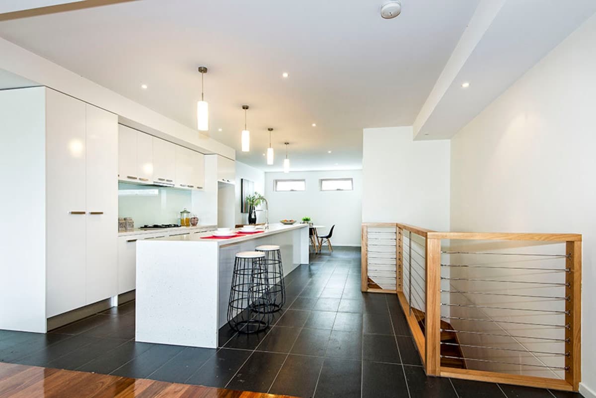 7 / 82 RALEIGH Street, ESSENDON VIC 3040, Essendon - Thumbnail 8