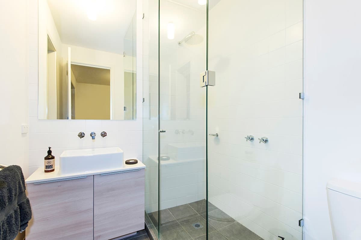 8 Lakeside Crescent, Keilor East Vic 3033, Keilor East - Thumbnail 4