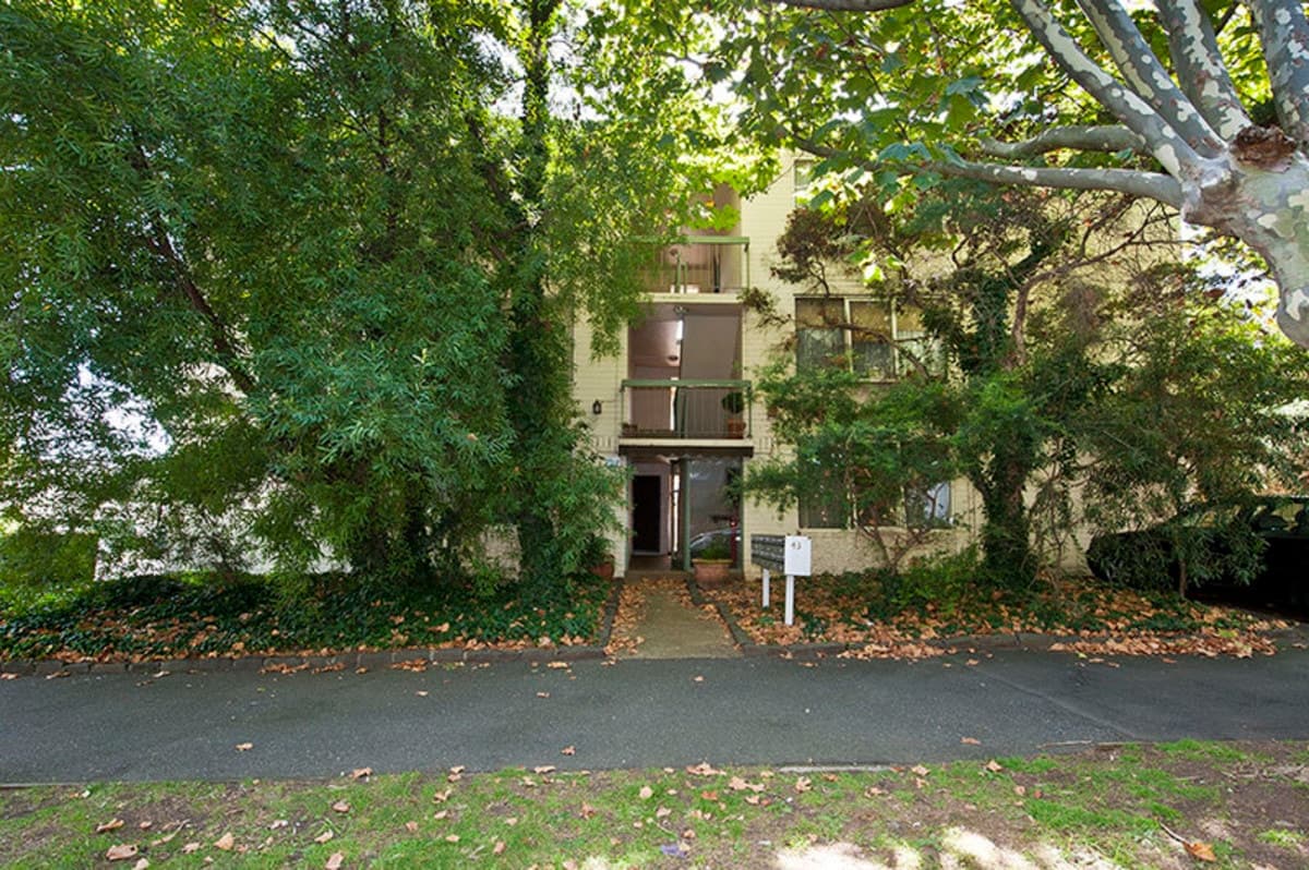 9 / 43 FARNHAM Street, FLEMINGTON VIC 3031, Flemington - Image 1