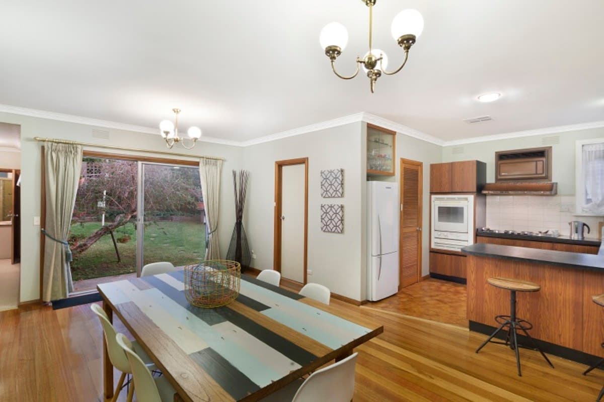 21 Strathnaver Avenue, STRATHMORE VIC 3041, Strathmore - Thumbnail 3