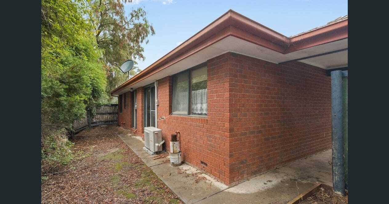 Unit 1, 48 Happy Valley Rd, Ironbark, VIC, Ironbark - Thumbnail 8