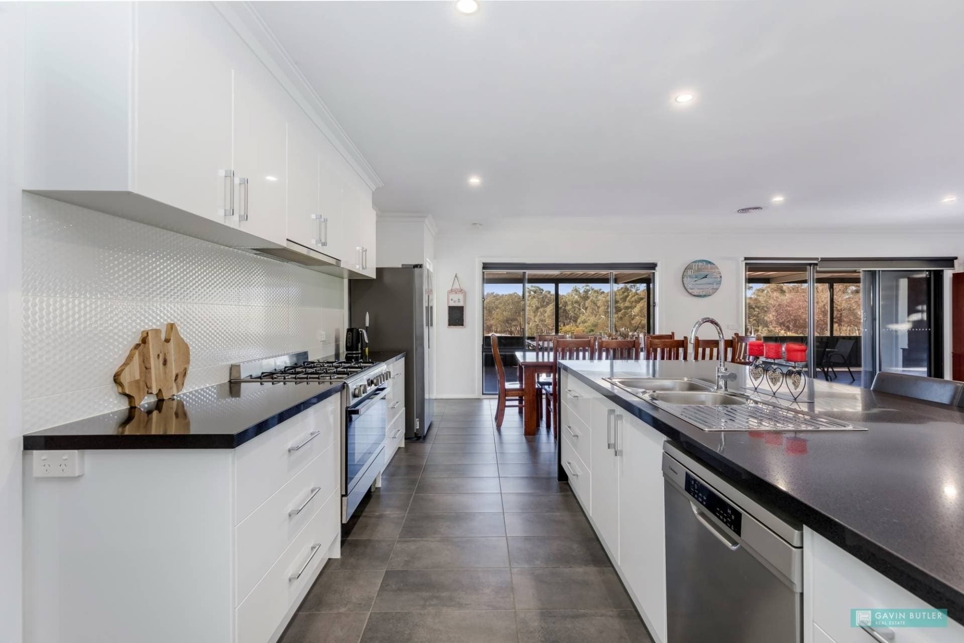 64 Panorama Rd, Lockwood South, VIC, Lockwood South - Thumbnail 4