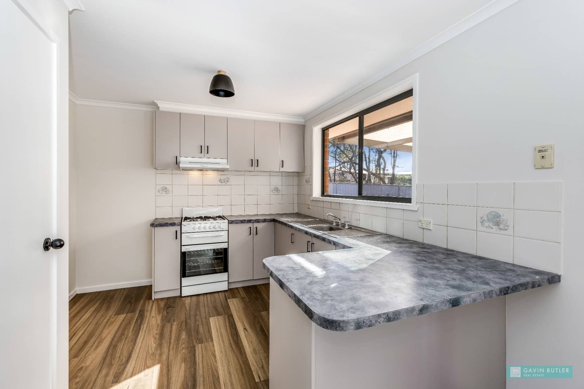 7 Lukin Cres, Kangaroo Flat, VIC, Kangaroo Flat - Thumbnail 3