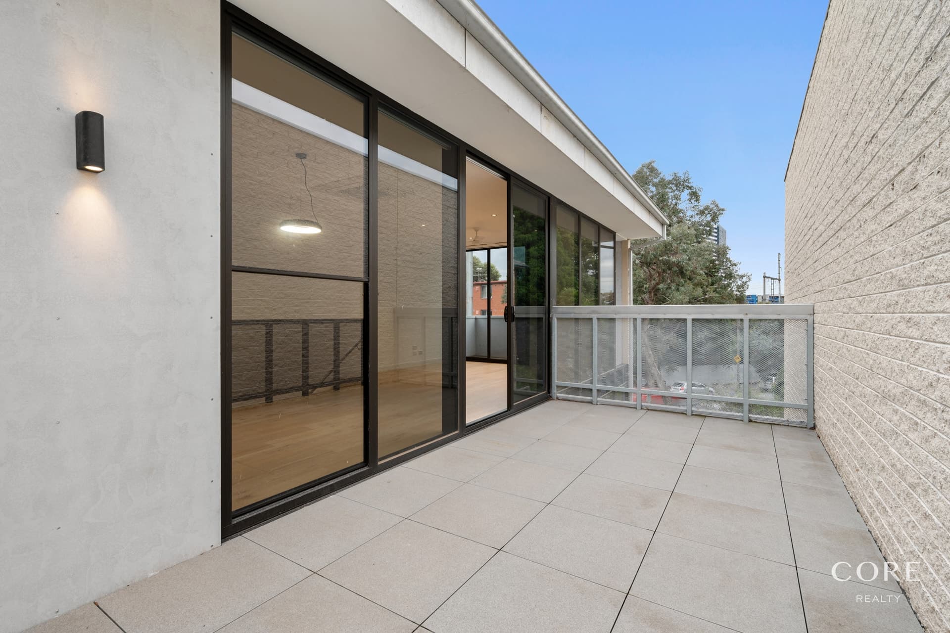 1/42-44 Manningham Street, Parkville - Thumbnail 6