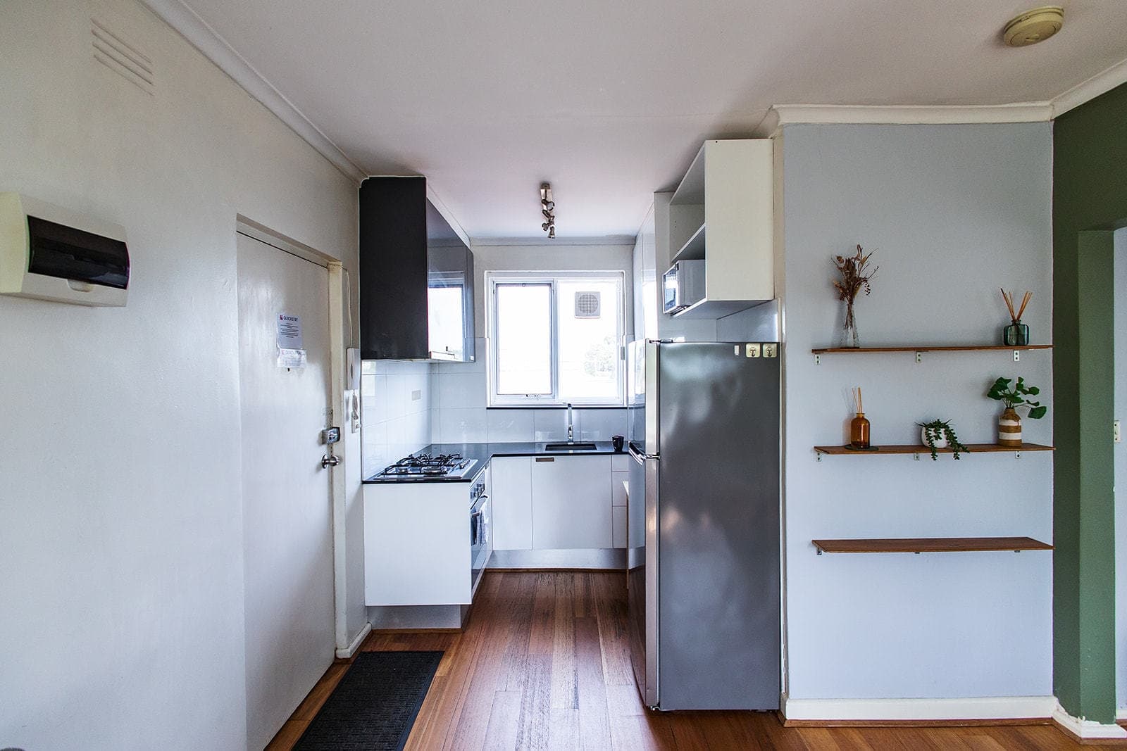 9/241 Stawell Street, Burnley - Thumbnail 4