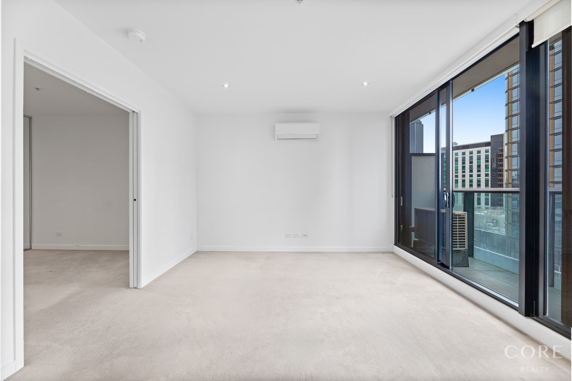 1603/250 City Road, Southbank - Thumbnail 4