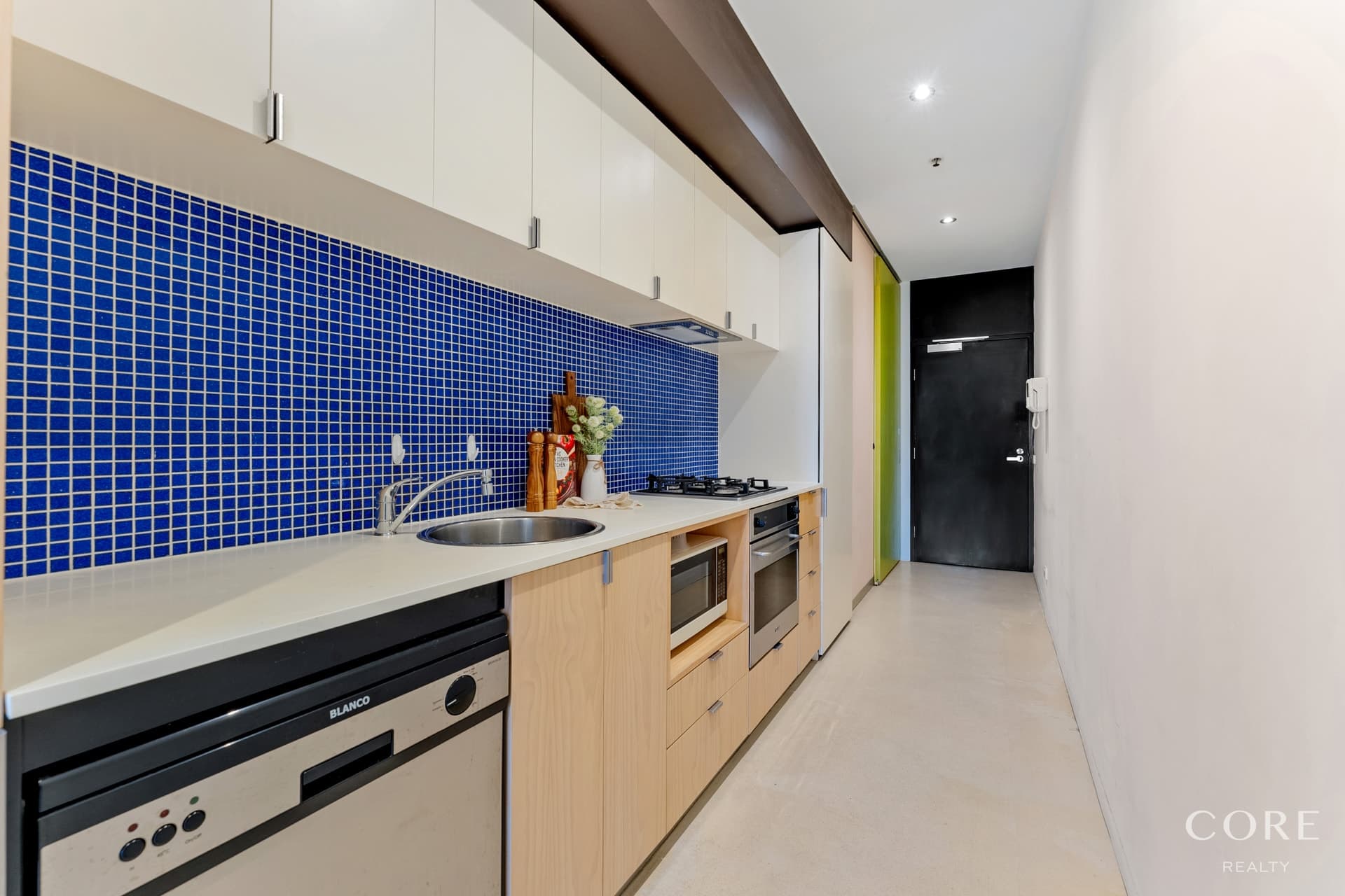 409/300 Swanston Street, Melbourne - Thumbnail 4