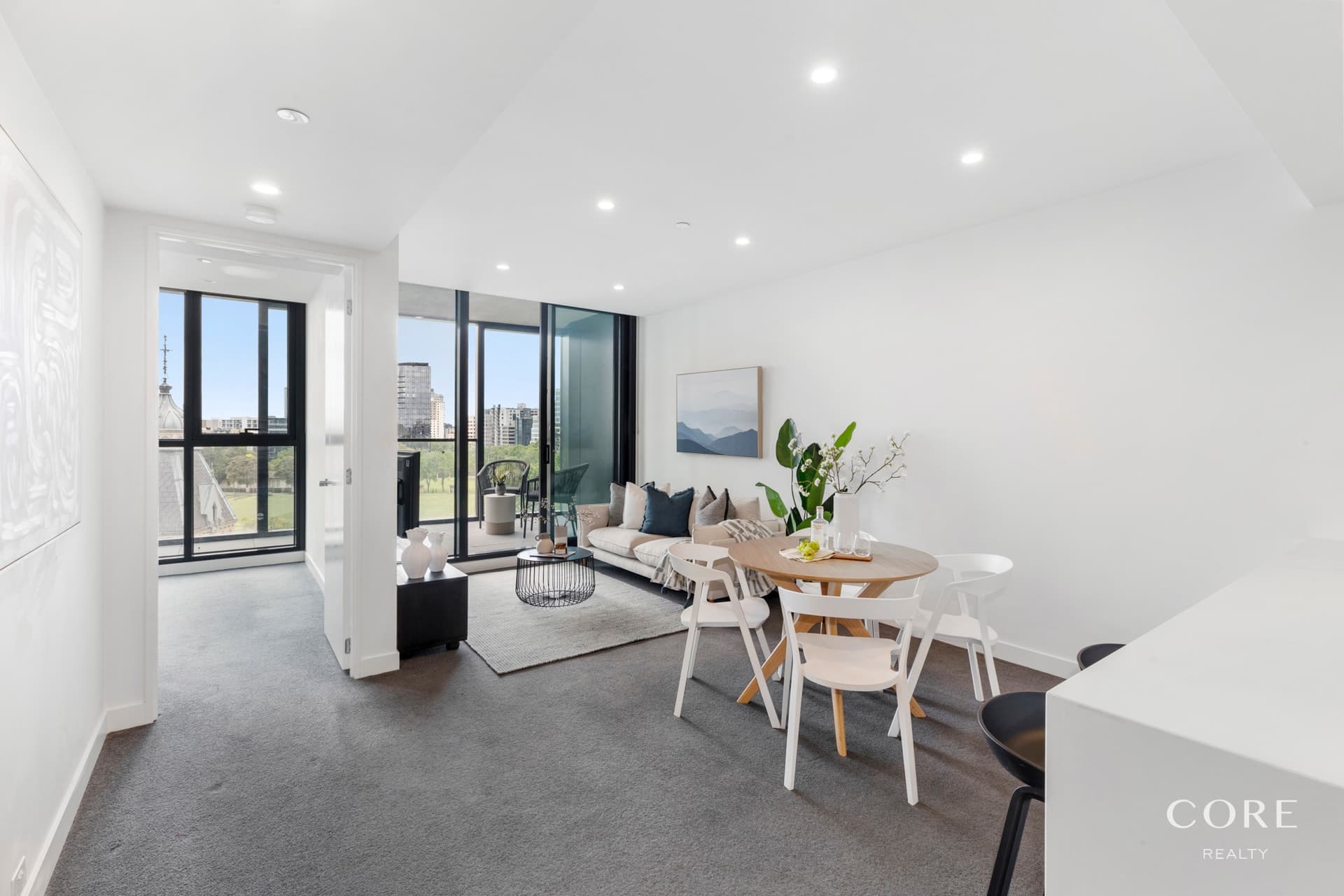 621/555 St Kilda Road, Melbourne - Image 1