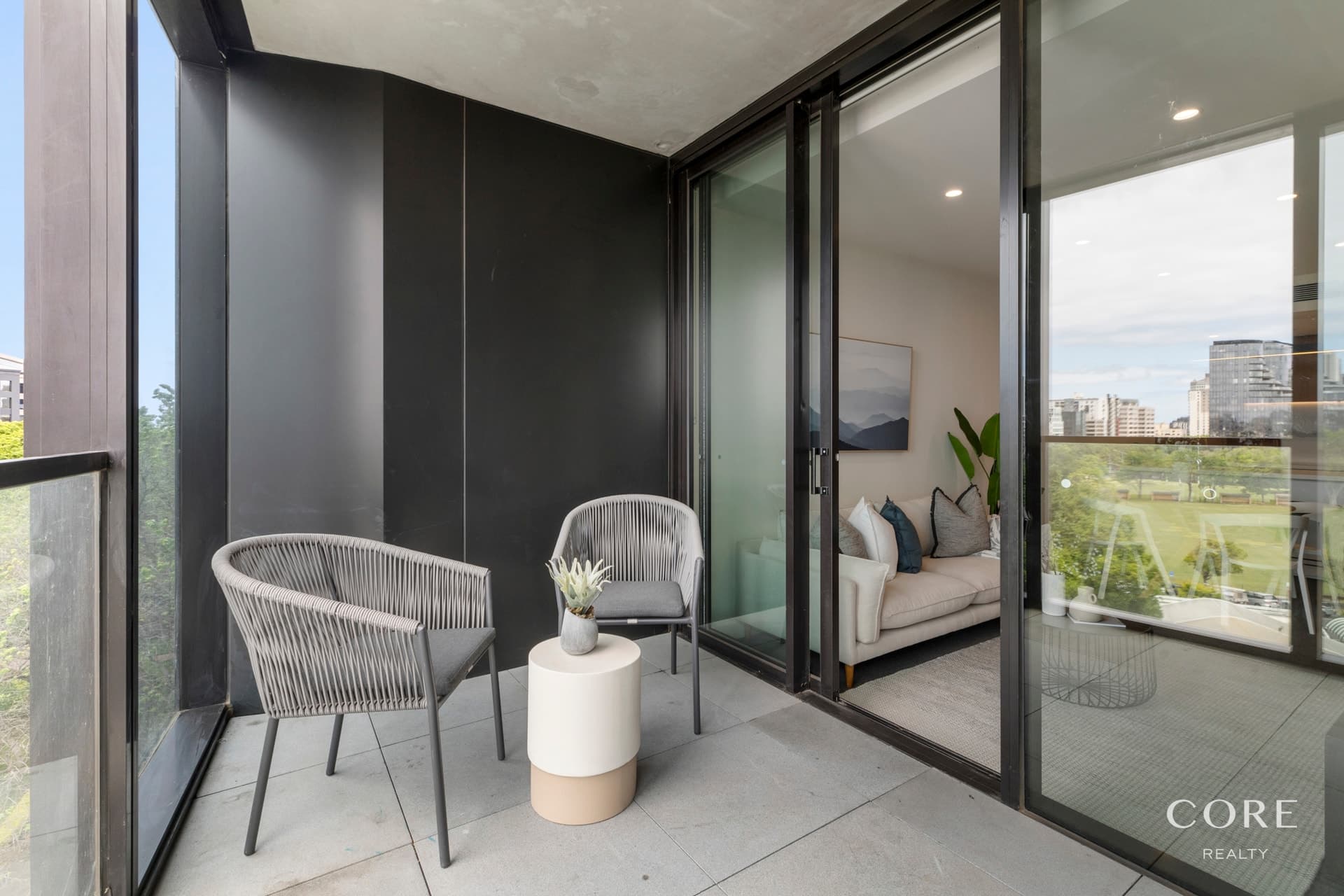 621/555 St Kilda Road, Melbourne - Thumbnail 6