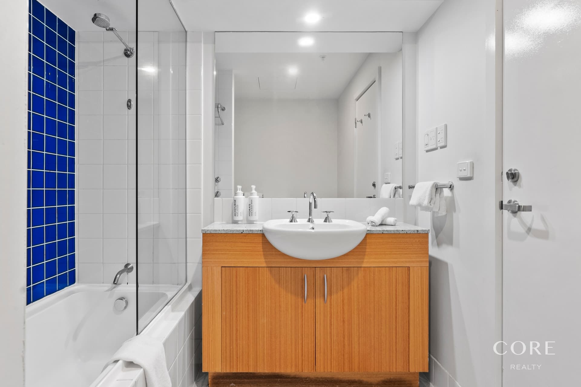 507/60 Market Street, Melbourne - Thumbnail 4