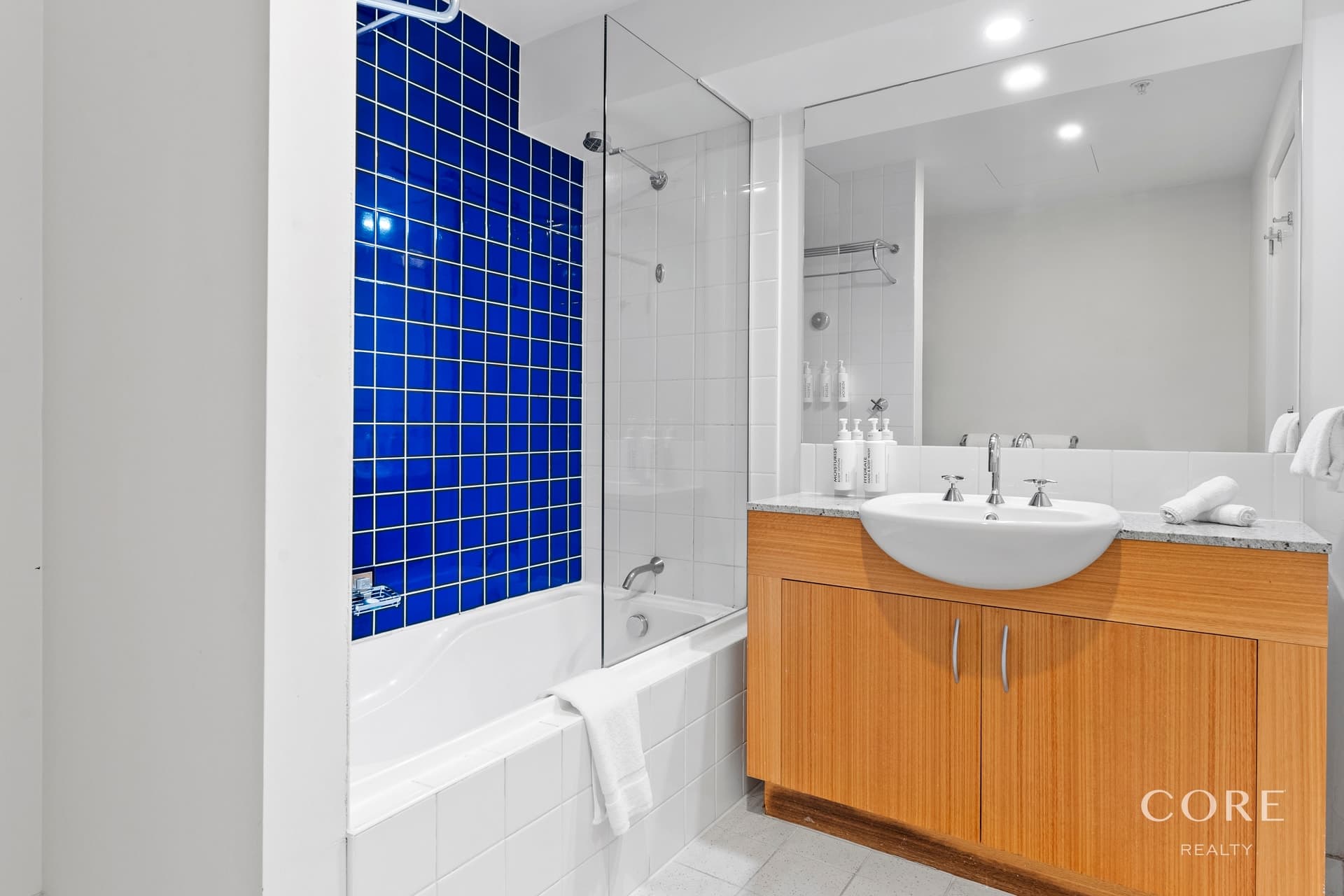 507/60 Market Street, Melbourne - Thumbnail 5