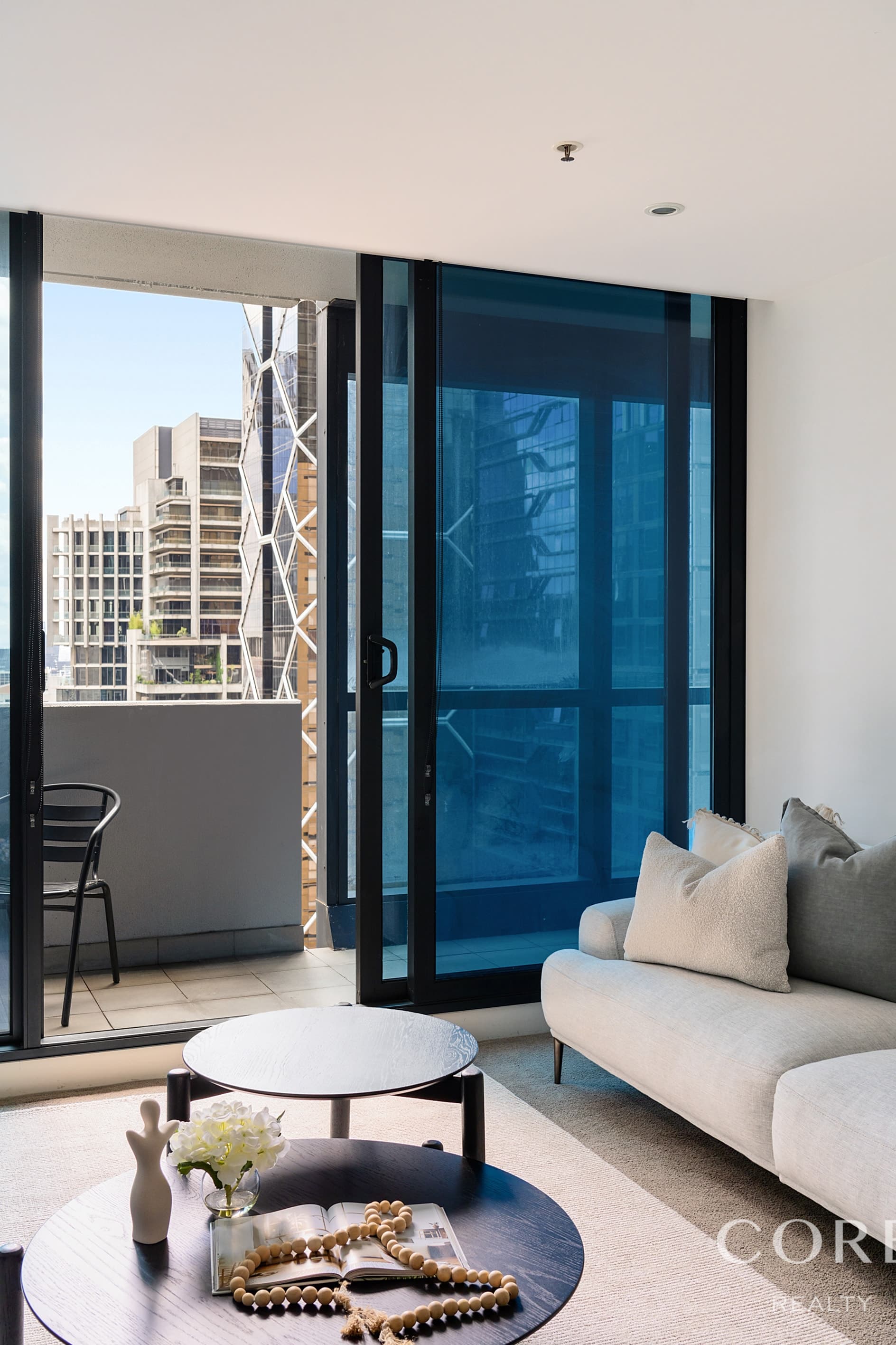 2905/8 Sutherland Street, Melbourne - Thumbnail 6