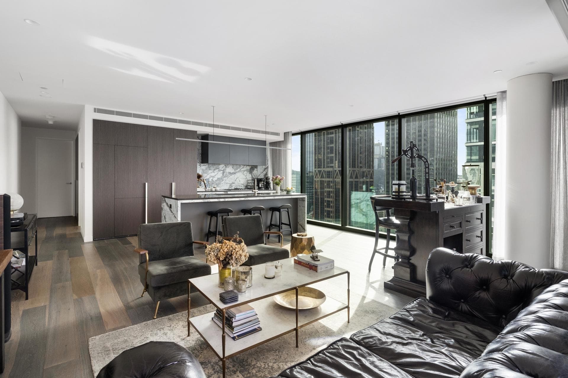2305/433 Collins Street, Melbourne - Thumbnail 3