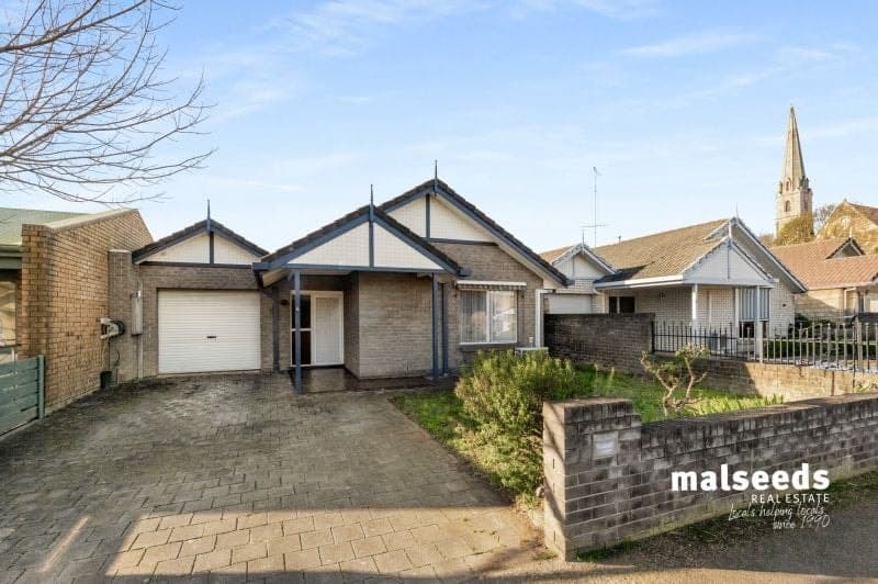 6 Jane Street Mount Gambier SA, Mount Gambier - Image 1