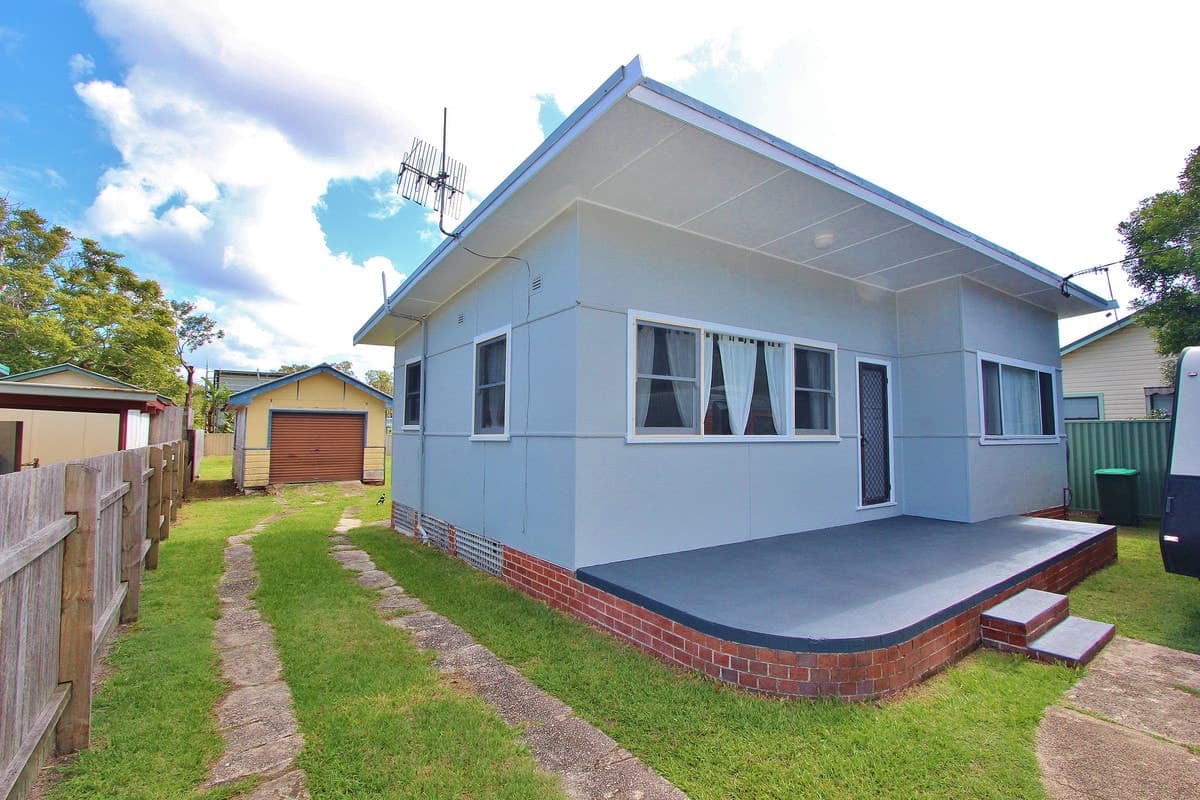 505 Ocean Drive, North Haven, North Haven - Thumbnail 2