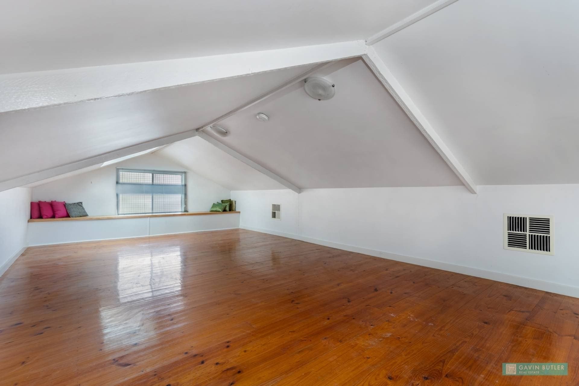 39 Thunder St, North Bendigo, VIC, North Bendigo - Thumbnail 5