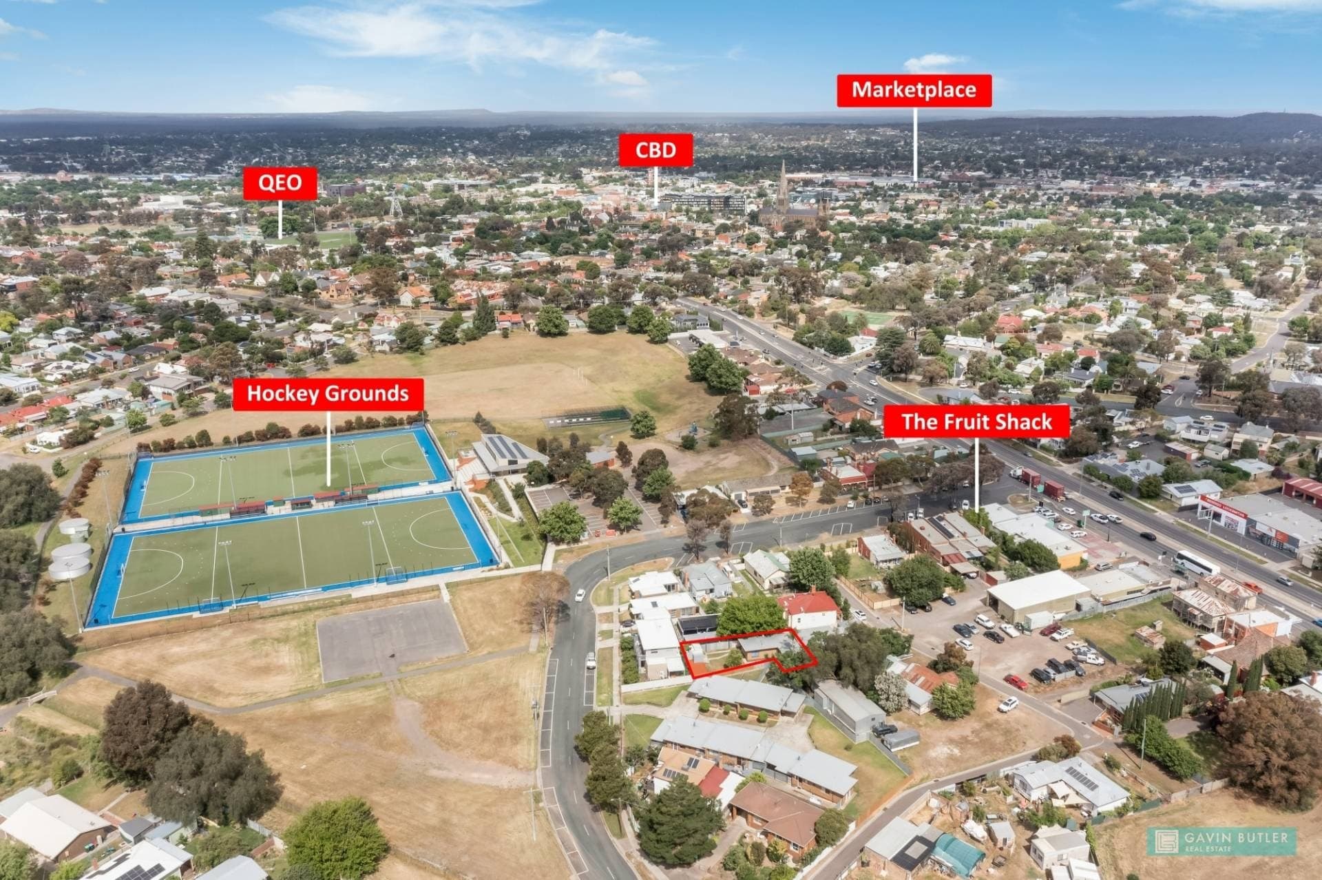 2/4 Trotter Lane, Ironbark, VIC, Ironbark - Thumbnail 2