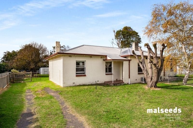 3 Cassells Street Millicent SA, Millicent - Image 1