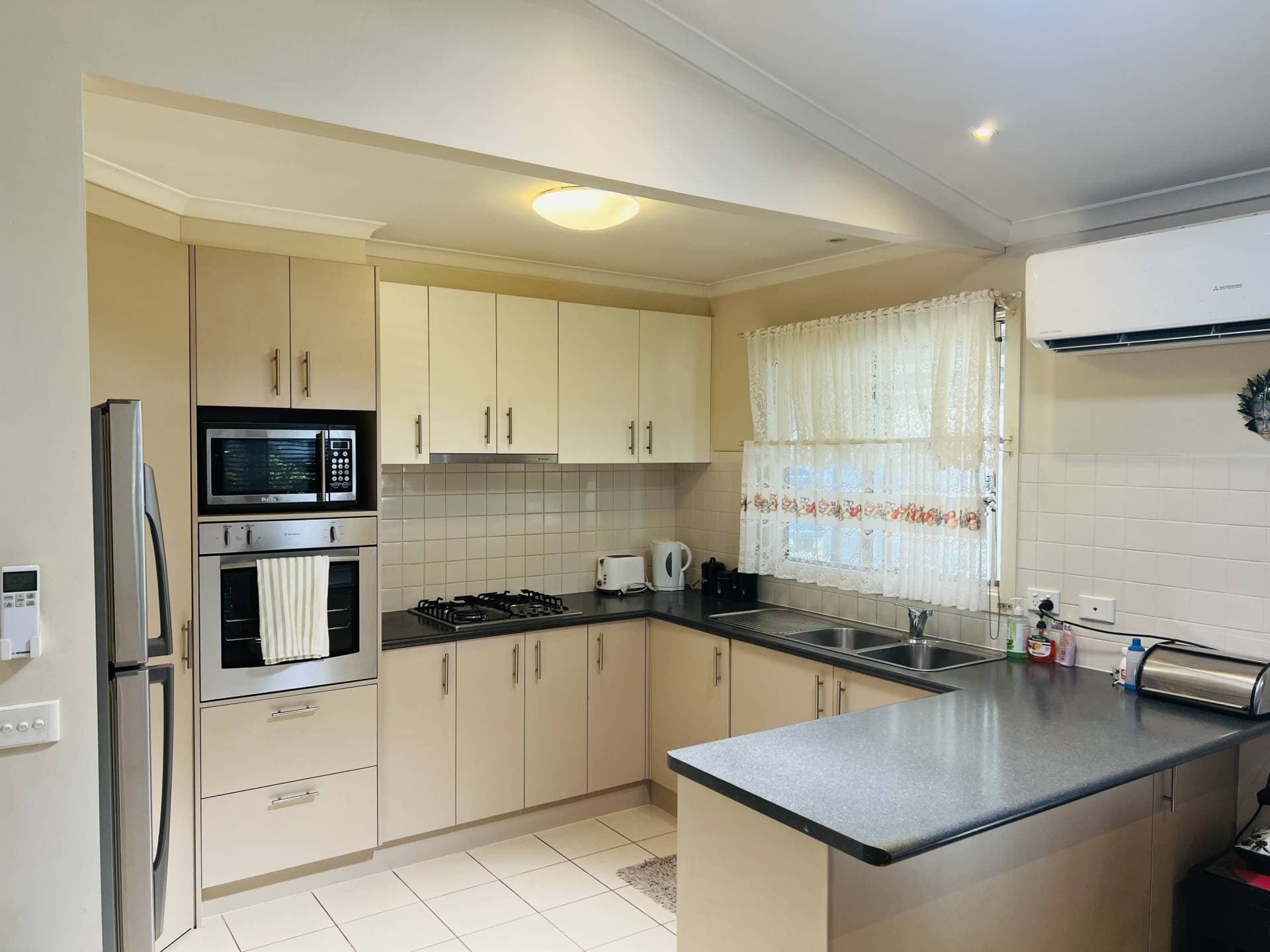 6, 293-295 Midland Hwy, Epsom, VIC, Epsom - Thumbnail 2