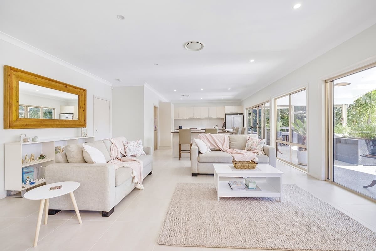 41 Lake Ridge Drive, Kew, Kew - Thumbnail 4