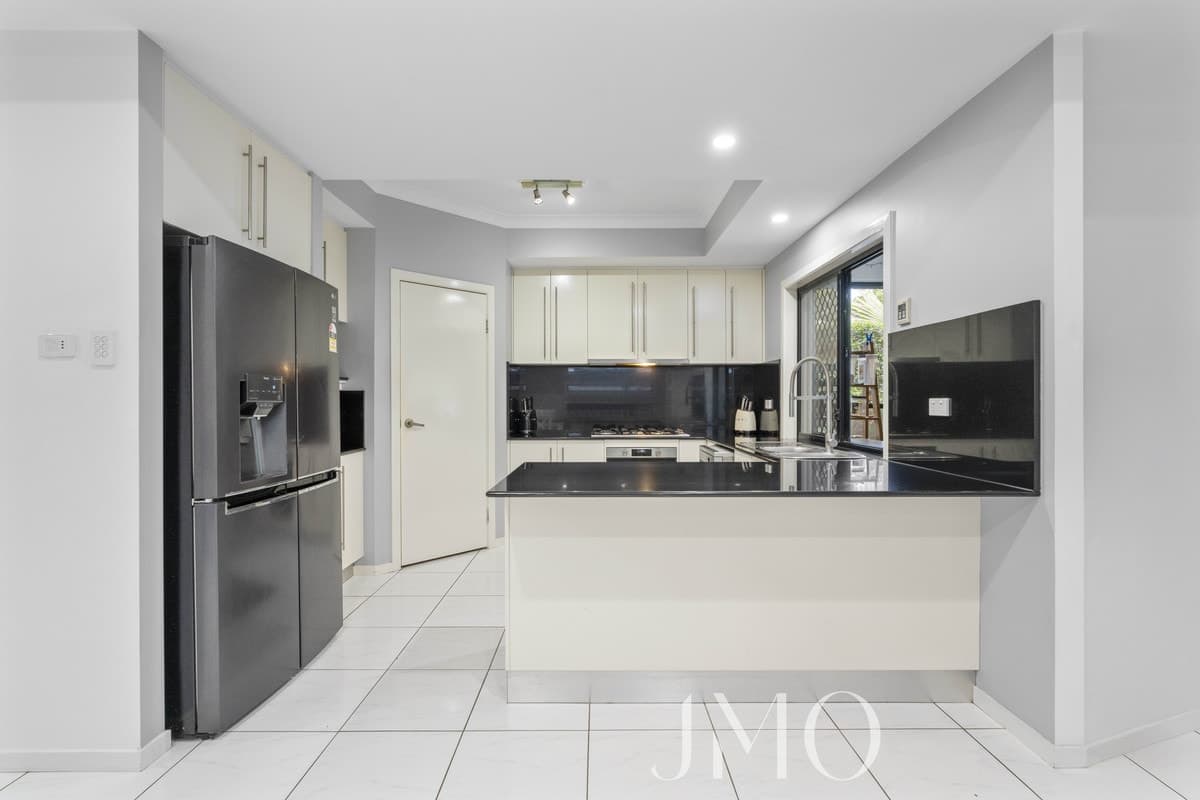 21 Jondaryan Street, Ormeau, Ormeau - Thumbnail 3