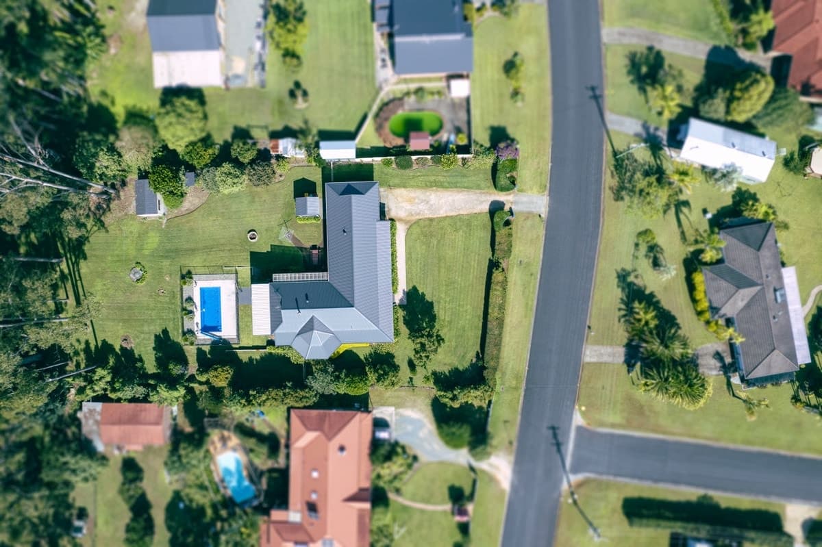 17 Brotherglen Drive, Kew, Kew - Image 1