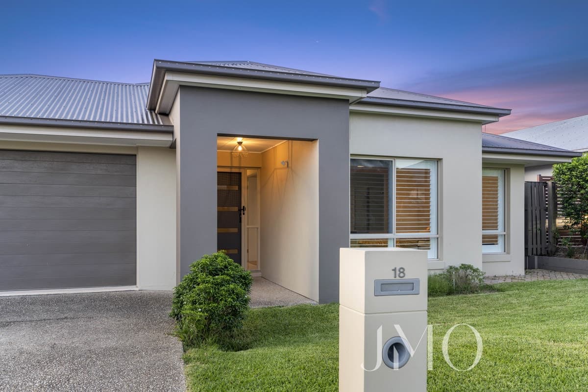 18 Summerlea Crescent, Ormeau, Ormeau - Thumbnail 3