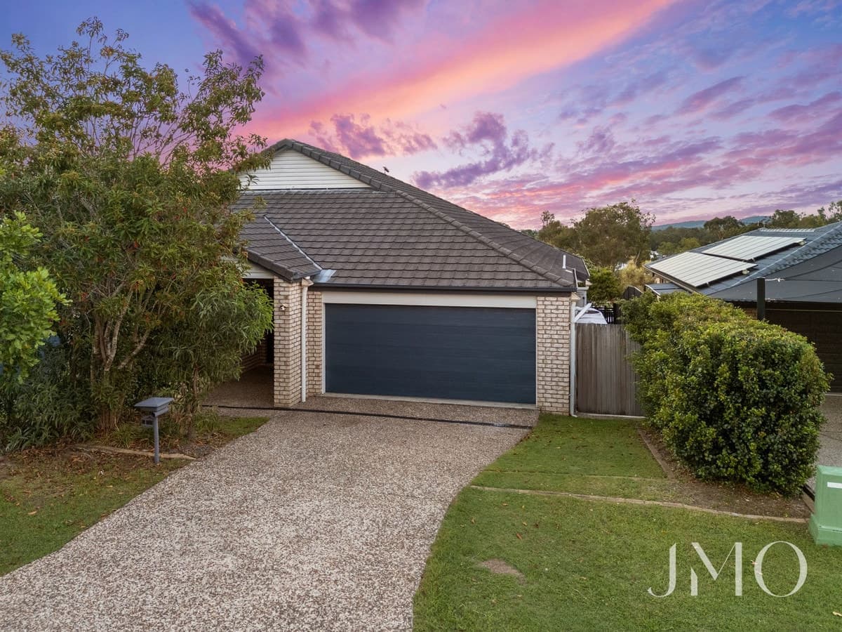 2/11 Jasmine Circuit, Ormeau, Ormeau - Image 1