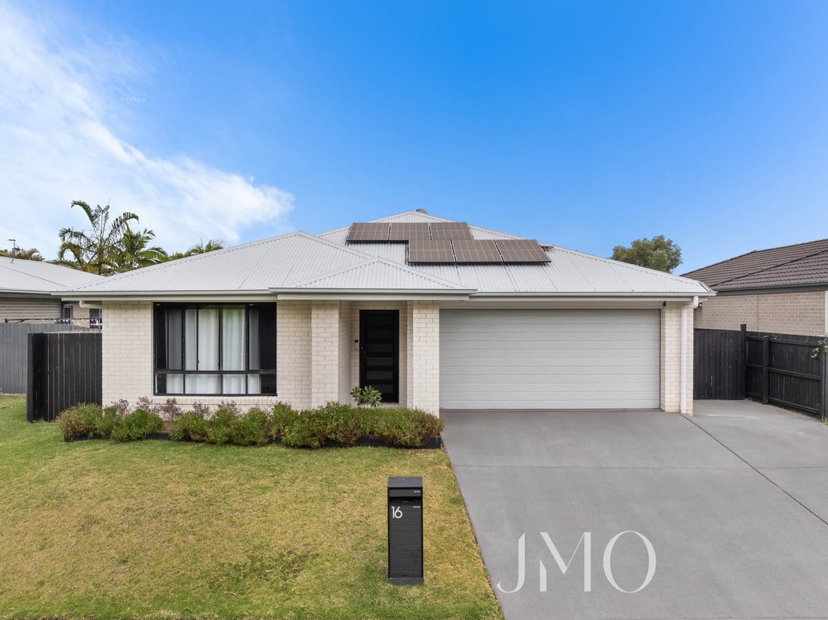 16 River Run Circuit, Ormeau Hills, Ormeau Hills - Image 1