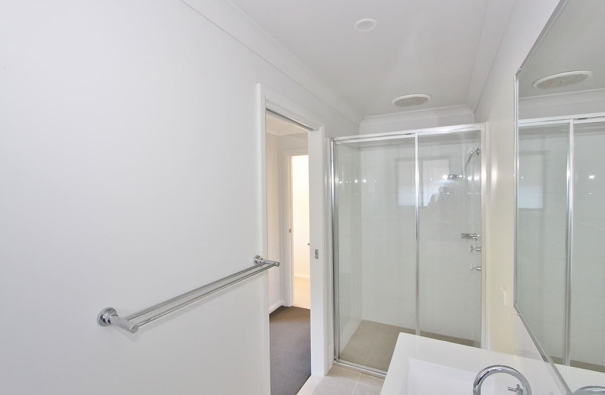 8 Charlotte Place, Kendall, Kendall - Image 1