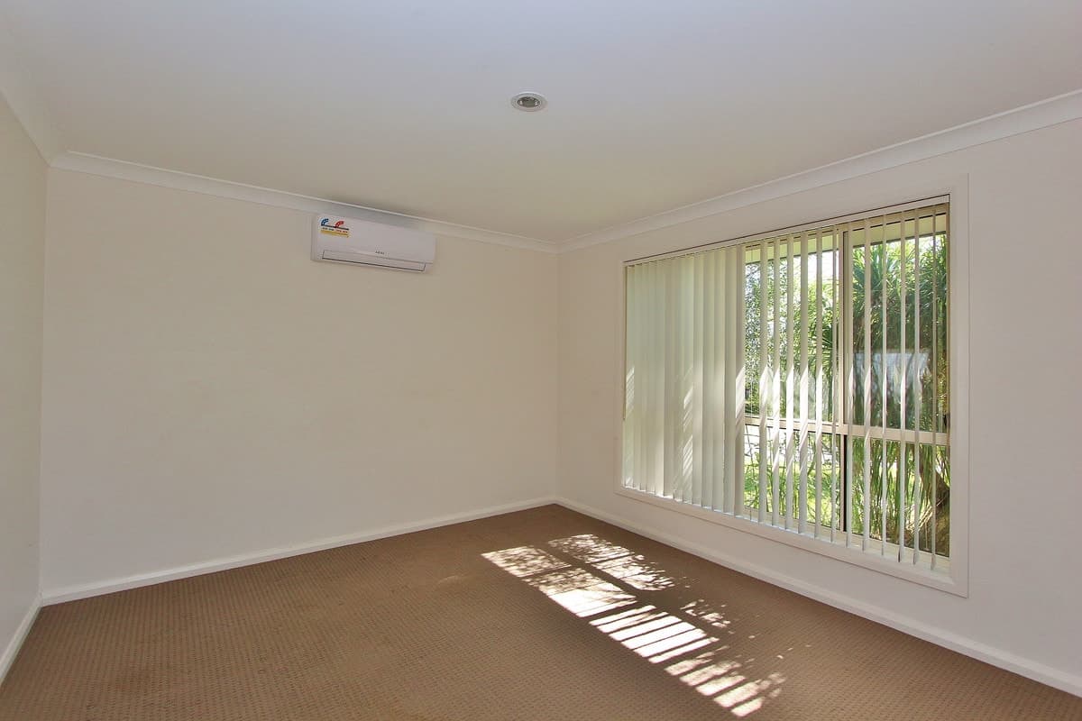 14 Mountain Spring Drive, Kendall, Kendall - Thumbnail 5